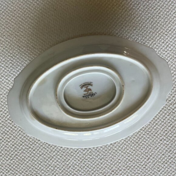 Aladdin Fine China Dresdenia Floral Gravy Boat with Attached Under Plate - Picture 5 of 5